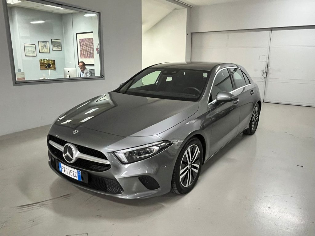 Mercedes-Benz 180 Sport